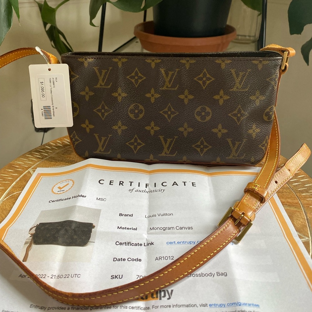 Louis Vuitton crossbody